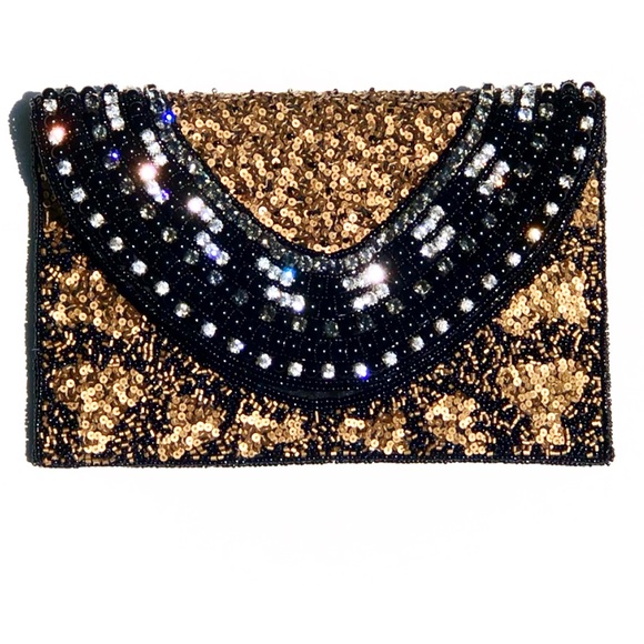Black Clutch With 18KGP Base Metals - Picture 1 of 8